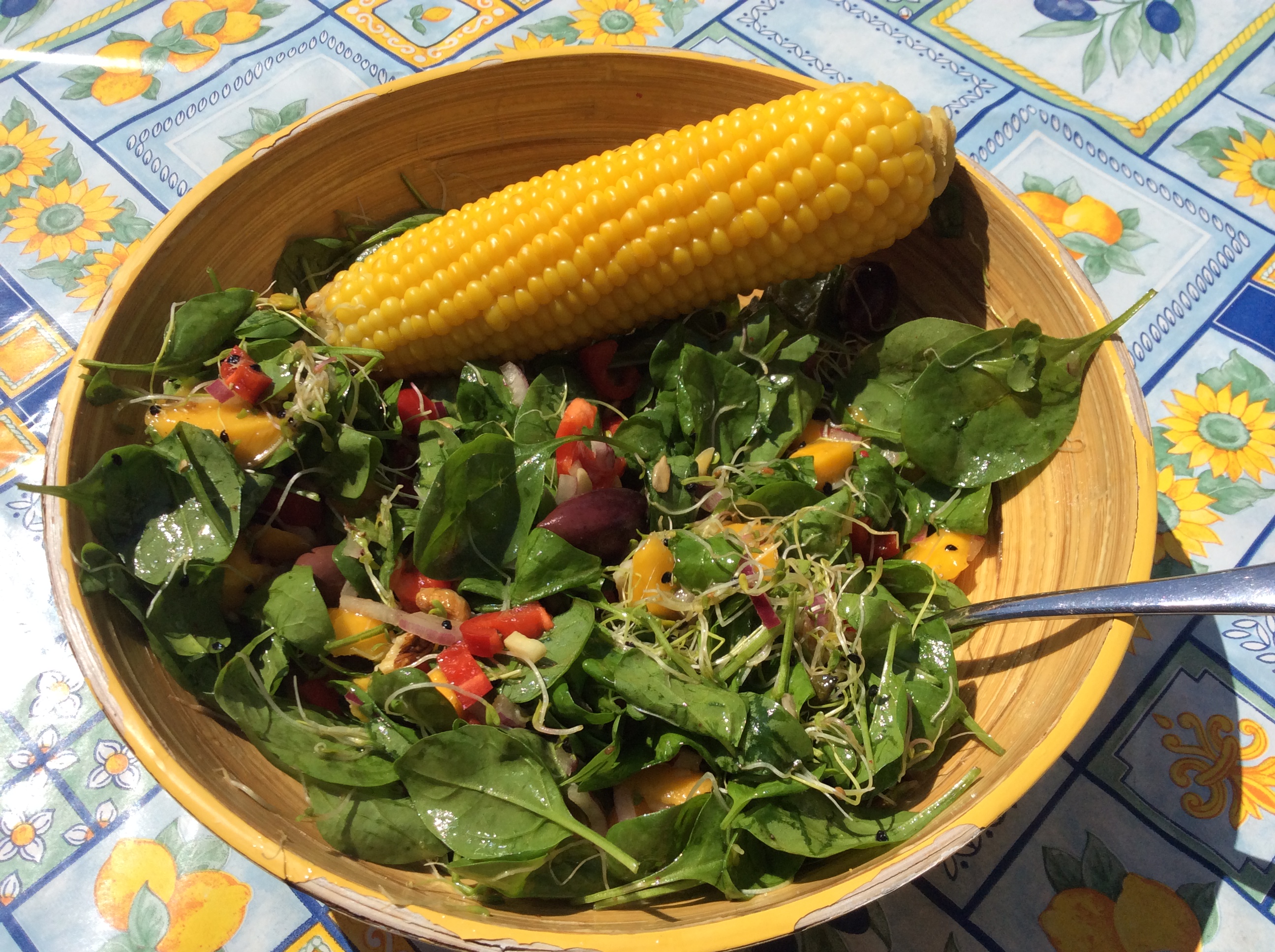 Salade folle aux jeunes pousses d&rsquo;épinards