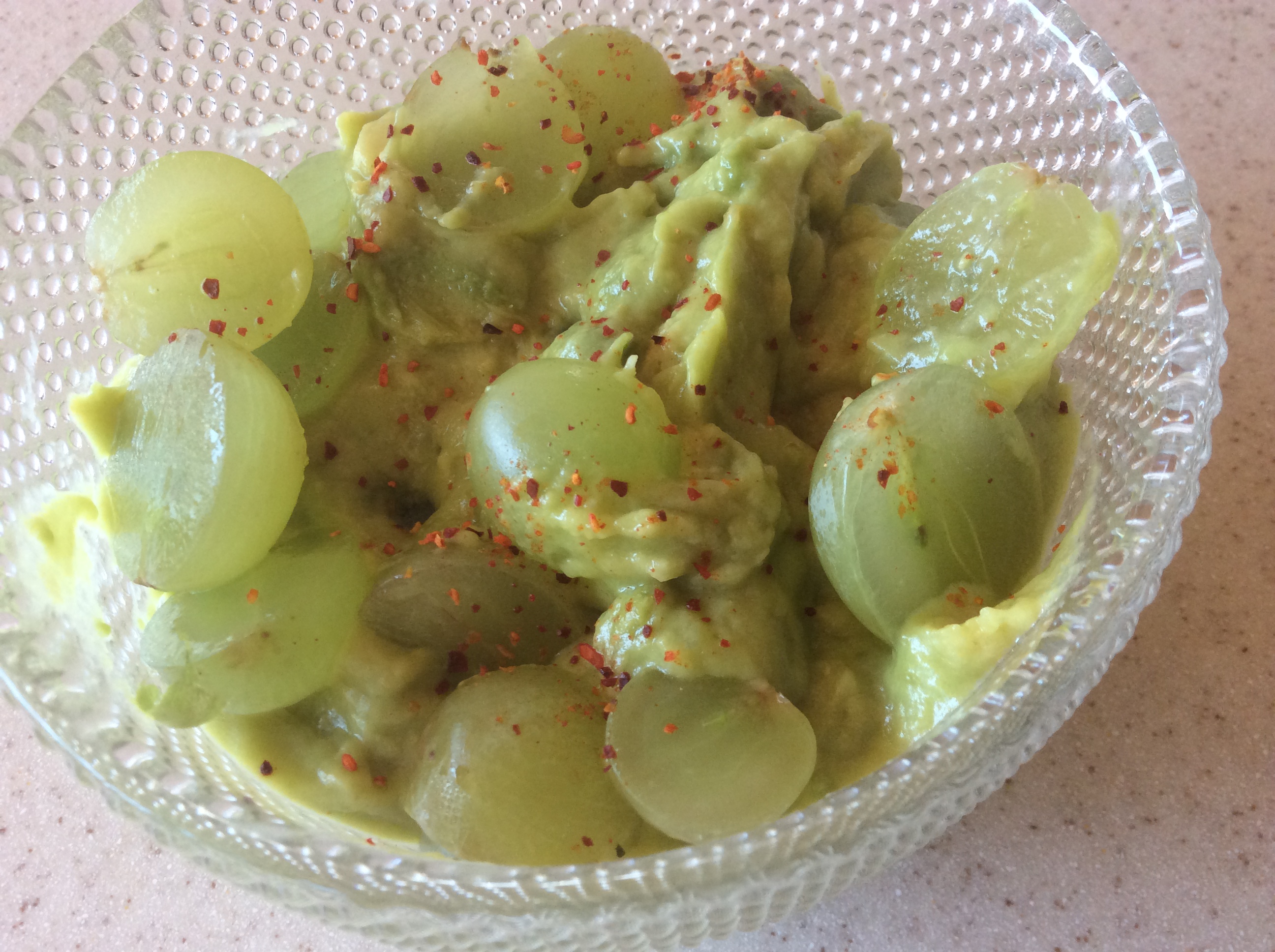 Guacamole aux raisins
